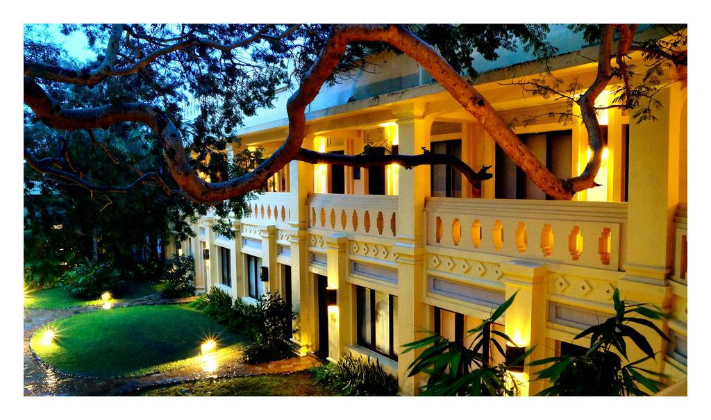 Areindmar Hotel Баган Екстериор снимка