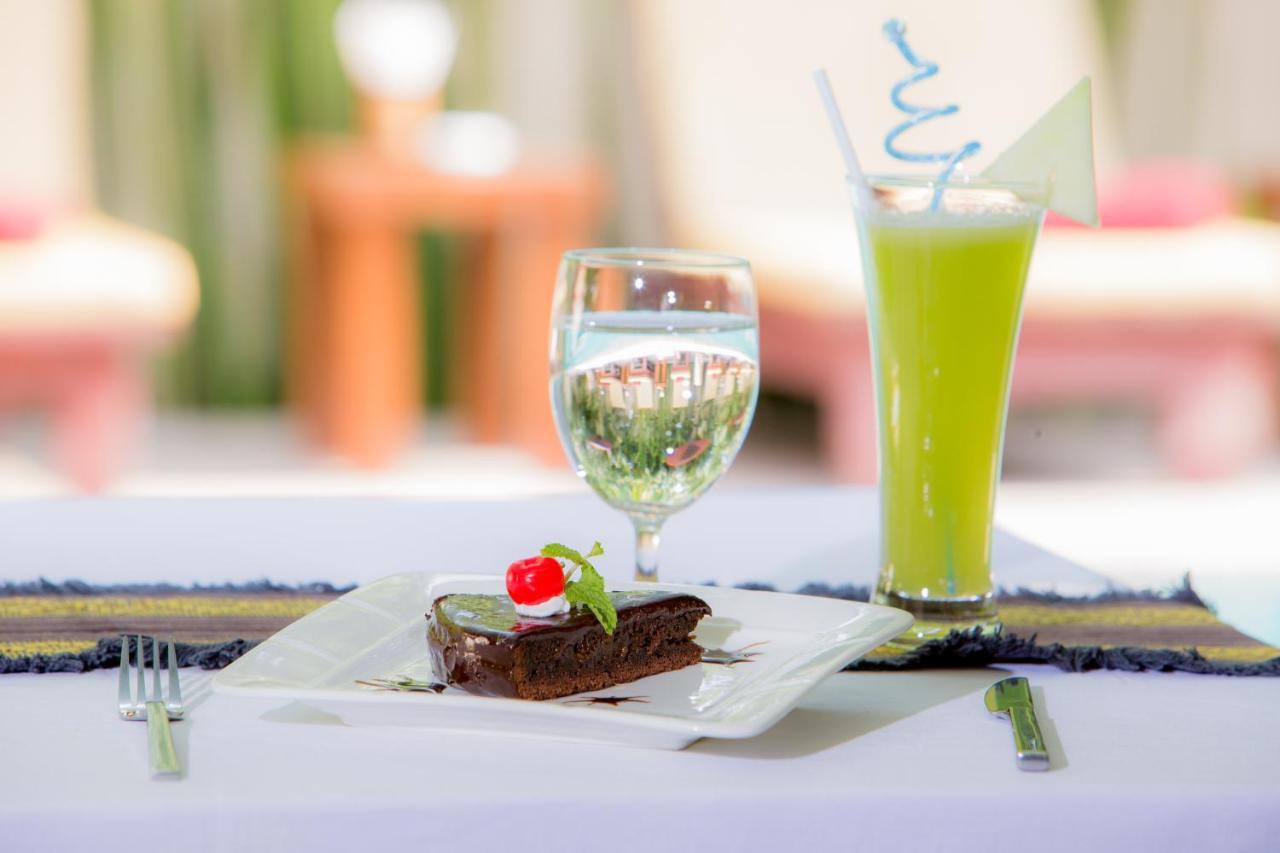Areindmar Hotel Баган Екстериор снимка
