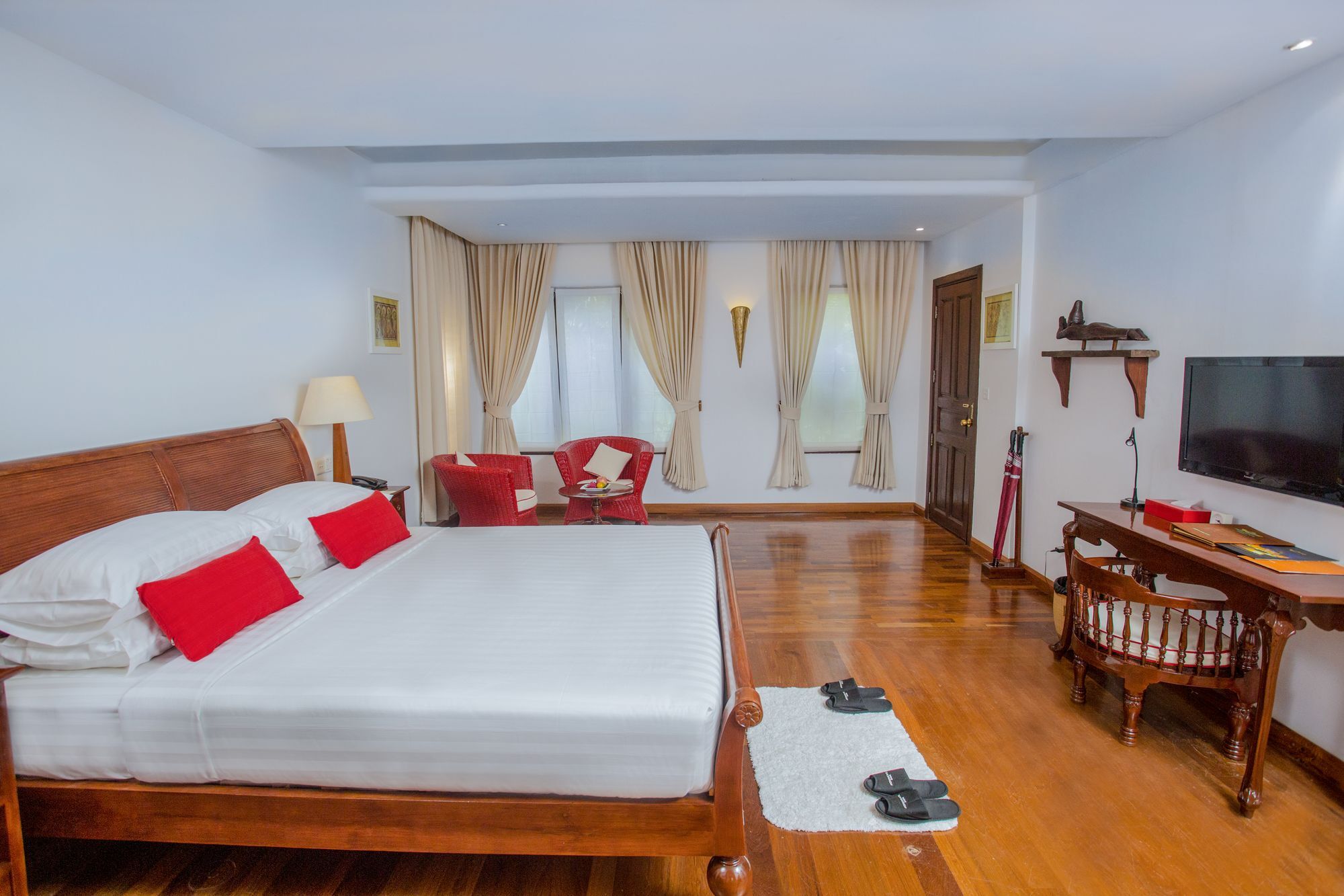 Areindmar Hotel Баган Екстериор снимка